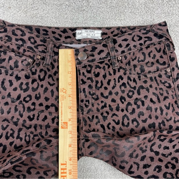 Free People Leopard Print Skinny Jeans - Picture 10 of 12